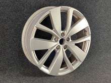 Load image into Gallery viewer, 1x Alufelge 20 Zoll 6.5" 5x114.3 33ET 403006854R 403004884R Renault Scenic FEL3305601005tj