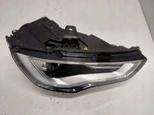 Laden Sie das Bild in den Galerie-Viewer, Frontscheinwerfer Audi A3 8V0941006 Rechts Scheinwerfer Headlight SCH8801209307sx
