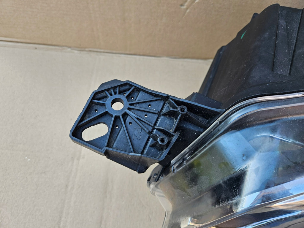 Frontscheinwerfer Citroën Berlingo 9816824880 Links Scheinwerfer Headlight SCH1311330085et