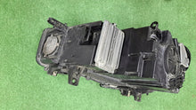 Laden Sie das Bild in den Galerie-Viewer, Frontscheinwerfer BMW X5 F15 F16 7424168AI01 Rechts Scheinwerfer Headlight