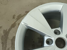 Load image into Gallery viewer, 1x Alufelge 16 Zoll 6.5" 5x112 46ET 5E0601025BE Skoda Octavia Iii Rim Wheel FEL8826484047ta
