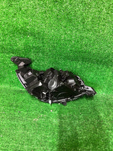 Laden Sie das Bild in den Galerie-Viewer, Frontscheinwerfer Peugeot 2008 208 II 9833036380 LED Links Headlight