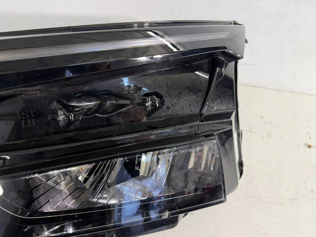 Frontscheinwerfer Skoda I 5LB941009 Links Scheinwerfer Headlight SCH3951138599mw