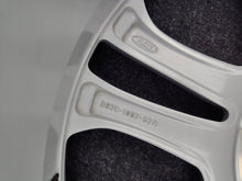 Load image into Gallery viewer, 1x Alufelge 17 Zoll 7.5" 5x108 55ET Glanz Silber DS7C-1007-S2A Ford Mondeo FEL7991963365od