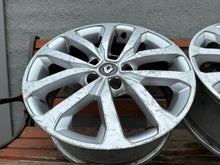 Laden Sie das Bild in den Galerie-Viewer, 1x Alufelge 17 Zoll 7.0&quot; 5x114.3 40ET 403004770R Renault Koleos Clio Rim Wheel