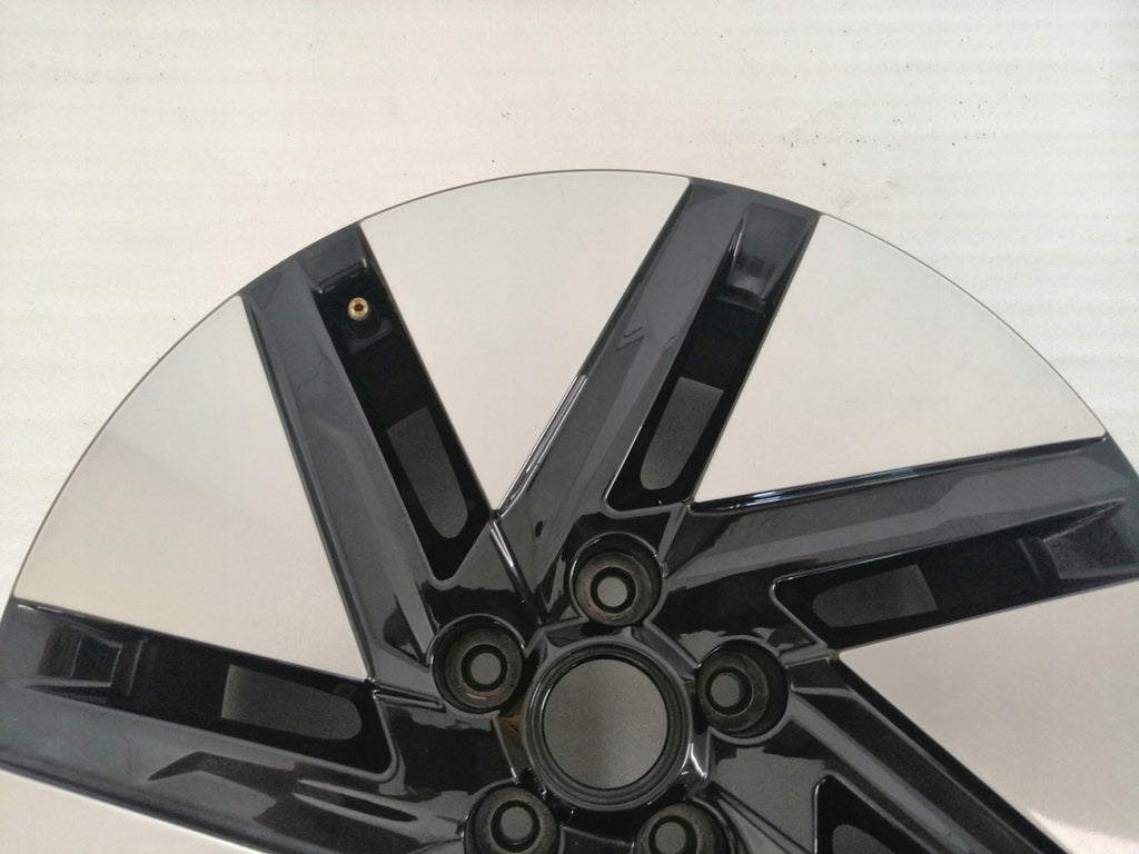 1x Alufelge 18 Zoll 7.5" 5x114.3 51ET 52910-KL110 Hyundai Ioniq Rim Wheel