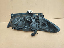 Laden Sie das Bild in den Galerie-Viewer, Frontscheinwerfer Ford Mondeo DS73-13W030-FA Links Scheinwerfer Headlight