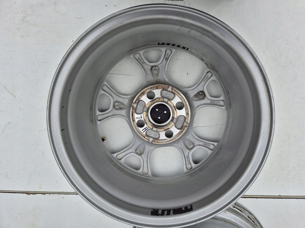 1x Alufelge 15 Zoll 6.0" 4x108 47 5ET Ford Fiesta Rim Wheel
