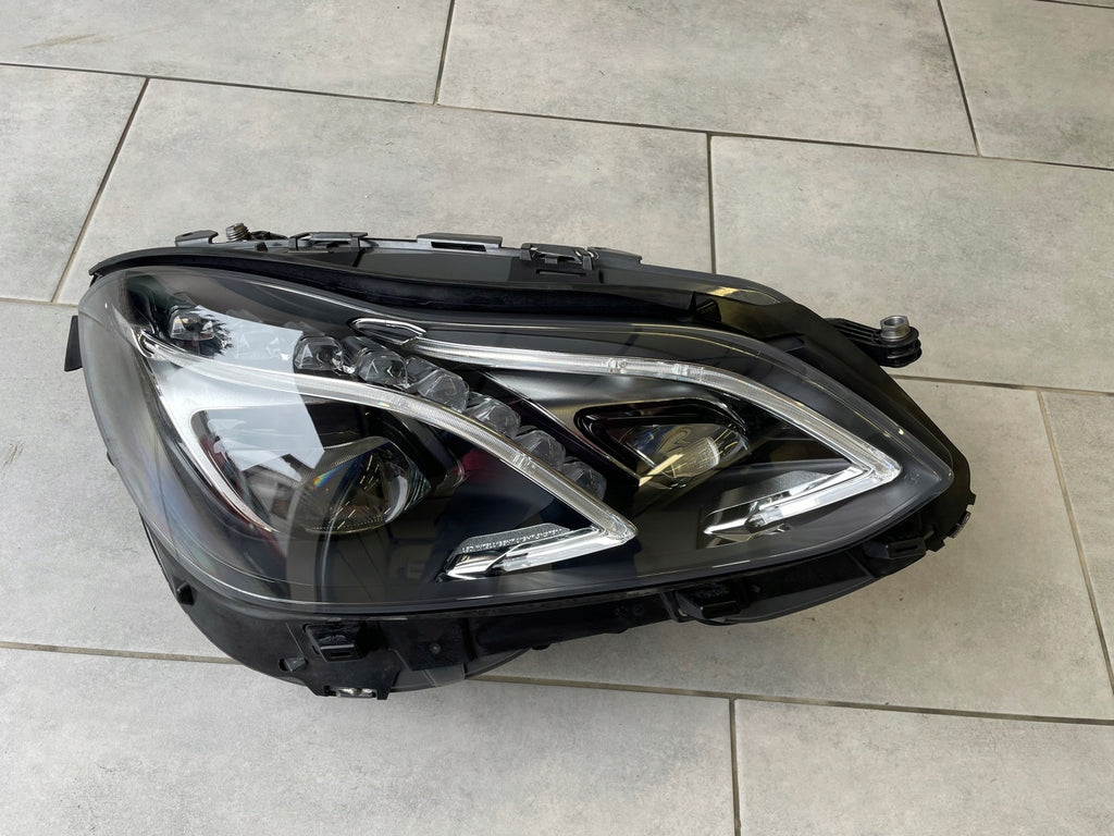 Frontscheinwerfer Mercedes-Benz W212 A2129063203 LED Rechts Headlight SCH1996341715km