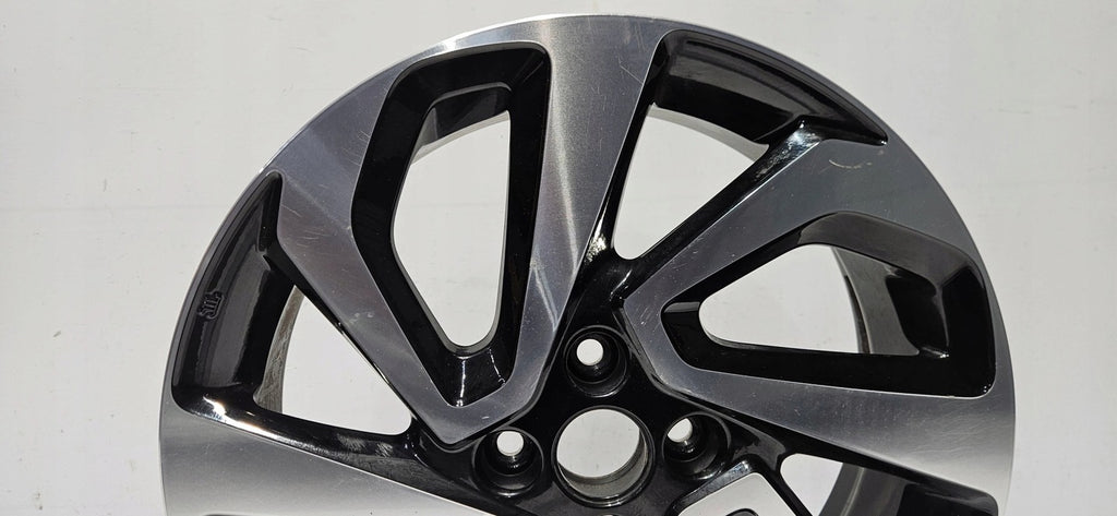 1x Alufelge 17 Zoll 5.0" 4x100 40ET Toyota Aygo X Rim Wheel