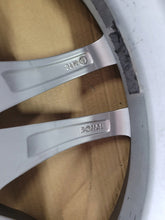 Load image into Gallery viewer, 1x Alufelge 18 Zoll 9.0" 5x108 29ET Silber 2284906 BMW F87 F80 F82 Rim Wheel FEL8101951776xi