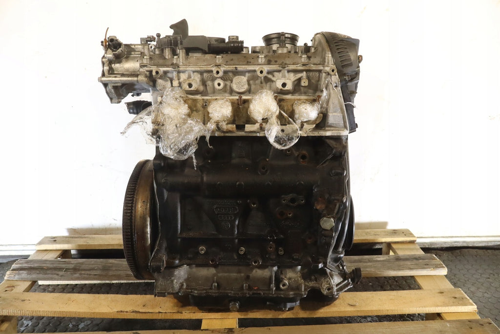 Motor VW Tiguan CCZ 2.0 TFSI 198PS 2010 Benzin Engine Unkomplett