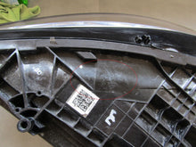 Laden Sie das Bild in den Galerie-Viewer, Frontscheinwerfer Mercedes-Benz W177 LED Rechts Scheinwerfer Headlight SCH4699739087cw