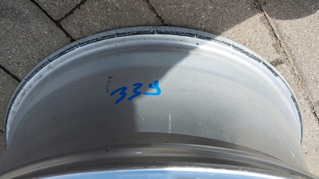 1x Alufelge 17 Zoll 7.0" 5x112 45ET Glanz Silber 81A601025AJ Audi Rim Wheel FEL8467117393ym