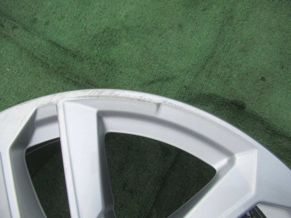 1x Alufelge 17 Zoll 6.5" 5x112 43ET Glanz Silber 8Y0601025L Audi A3 Rim Wheel FEL8485600752kr