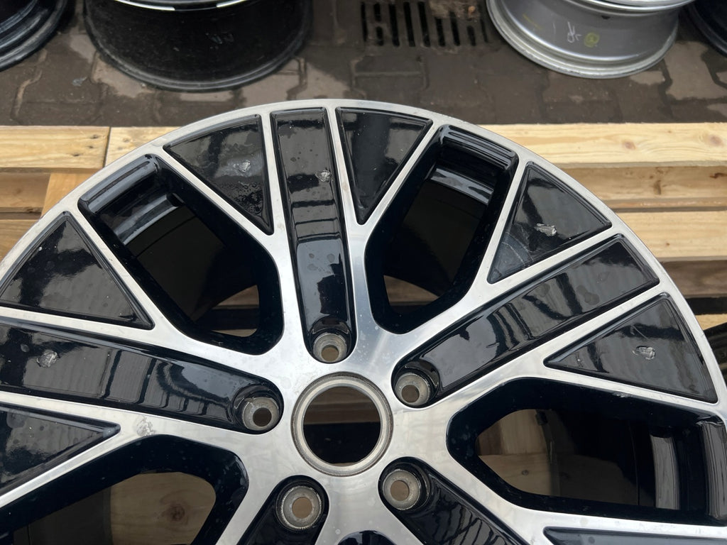 1x Alufelge 20 Zoll 11.0" 5x130 Glanz 9J1601025K Porsche Taycan Rim Wheel FEL7318762641mr