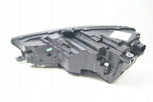 Load image into Gallery viewer, Frontscheinwerfer Audi A4 8W0941033D 8W0941034D LED Rechts oder Links