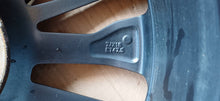 Laden Sie das Bild in den Galerie-Viewer, 1x Alufelge 18 Zoll 7.0" 5x108 47 5ET Glanz Ford Rim Wheel FEL2118458694il