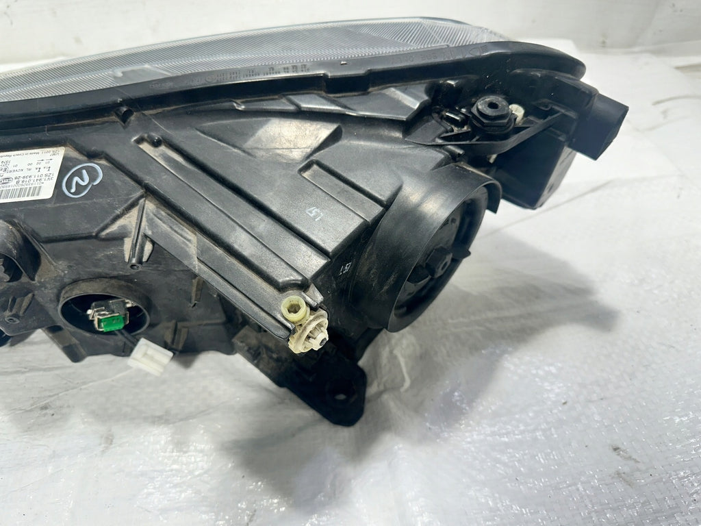 Frontscheinwerfer Skoda Superb III 3V1941016B Xenon Rechts Headlight