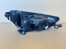 Laden Sie das Bild in den Galerie-Viewer, Frontscheinwerfer Skoda Fabia IV 6VB941015 Full LED Links Scheinwerfer Headlight SCH8785992797hr