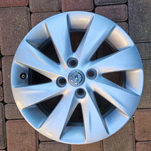 Load image into Gallery viewer, 1x Alufelge 15 Zoll 6.0" 4x100 39ET 13380632 Opel Corsa E D Rim Wheel FEL6953638726os