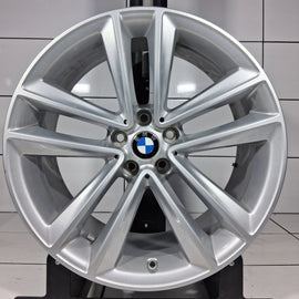 1x Alufelge 19 Zoll 8.5