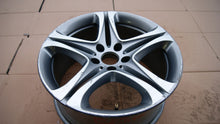 Load image into Gallery viewer, 1x Alufelge 19 Zoll 8.5" 5x120 33ET Glanz Grau 6794692 BMW 1 Mg Rim Wheel FEL1911383779fa