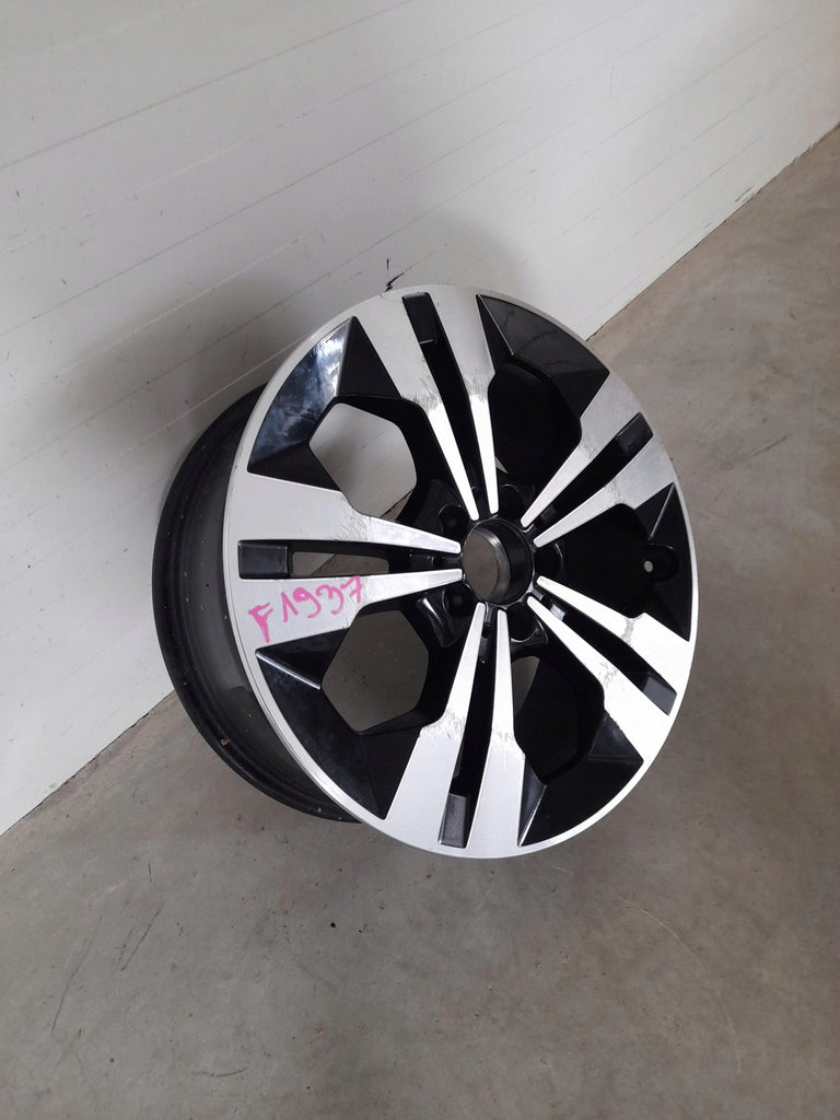 1x Alufelge 18 Zoll 7.5" 5x112 Mercedes-Benz W247 Rim Wheel