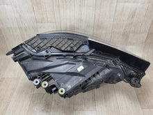 Laden Sie das Bild in den Galerie-Viewer, Frontscheinwerfer Audi Q3 83A941011 Full LED Links Scheinwerfer Headlight SCH8407740924wy