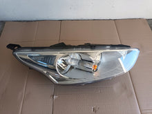 Laden Sie das Bild in den Galerie-Viewer, Frontscheinwerfer Ford B-Max AV11-13W029-AE Rechts Scheinwerfer Headlight SCH1284096868xf