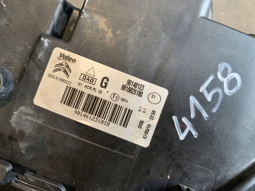 Frontscheinwerfer Citroën Berlingo 9816825180 Links Scheinwerfer Headlight