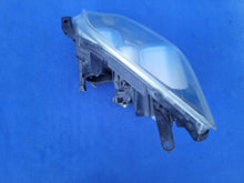 Laden Sie das Bild in den Galerie-Viewer, Frontscheinwerfer Toyota Avensis 980444-35 Xenon Rechts Scheinwerfer Headlight SCH2026608150po