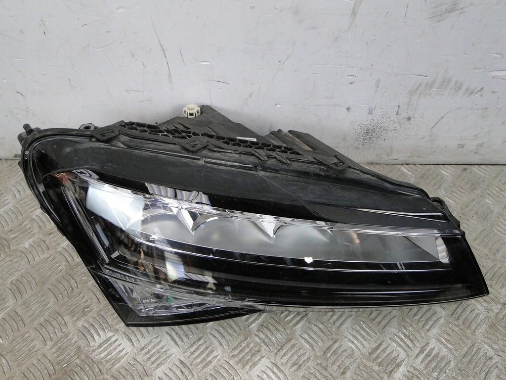 Frontscheinwerfer Skoda Superb III 3V1941016C 3V1941015C LED Ein Satz Headlight