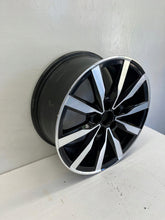 Laden Sie das Bild in den Galerie-Viewer, 1x Alufelge 18 Zoll PW457-02010 Toyota Corolla Rim Wheel FEL4679343794xj