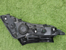 Laden Sie das Bild in den Galerie-Viewer, Frontscheinwerfer Hyundai Tucson 92207N7400 Links Scheinwerfer Headlight SCH1551805820am