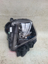 Load image into Gallery viewer, Frontscheinwerfer Hyundai Tucson 92102-N7100 Full LED Rechts Headlight SCH4856033024em
