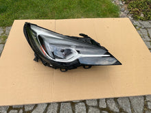 Laden Sie das Bild in den Galerie-Viewer, Frontscheinwerfer Opel Astra 39055746 LED Rechts Scheinwerfer Headlight