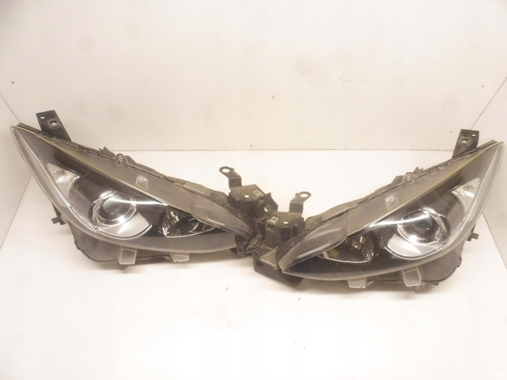 Frontscheinwerfer Mazda III BHR151030 BHR151040 LED Rechts oder Links SCH6349485844pi