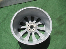 Laden Sie das Bild in den Galerie-Viewer, 1x Alufelge 19 Zoll 8.0&quot; 5x112 45ET Silber 57A601025 Skoda Kodiaq Rim Wheel