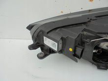 Load image into Gallery viewer, Frontscheinwerfer VW Golf Sportsvan 517941034B Xenon Rechts Headlight SCH3190715654hj