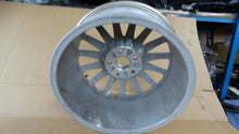 Load image into Gallery viewer, 1x Alufelge 17 Zoll 4F0601025T Audi A6 Rim Wheel