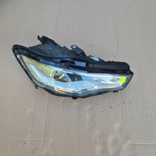 Laden Sie das Bild in den Galerie-Viewer, Frontscheinwerfer Audi A6 C7 4G0941006 Xenon Rechts Scheinwerfer Headlight SCH1888839653gi