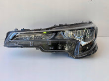 Load image into Gallery viewer, Frontscheinwerfer Toyota Corolla 8115002S60 LED Ein Stück (Rechts oder Links)