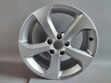 Laden Sie das Bild in den Galerie-Viewer, 1x Alufelge 17 Zoll 7.5" 5x112 49ET Glanz Silber 5G0601025BG VW Golf Vii FEL3913020061cu