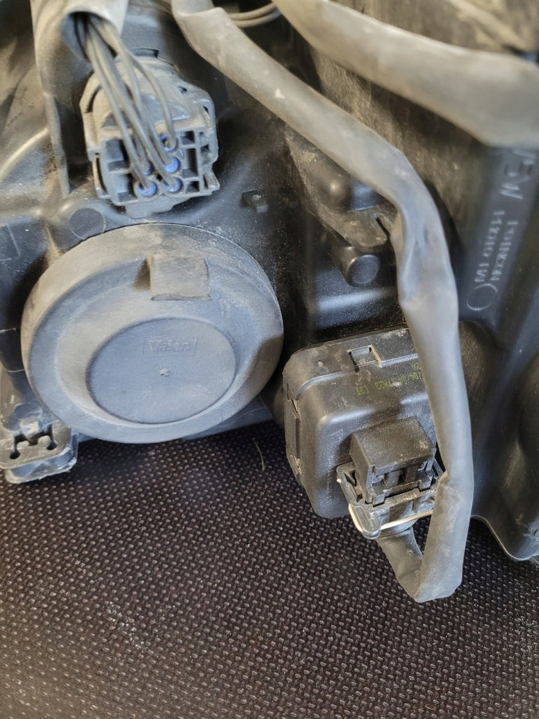 Frontscheinwerfer Volvo Xc90 I 30678186 Links Scheinwerfer Headlight