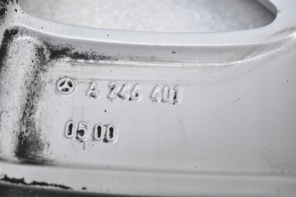 1x Alufelge 16 Zoll 6.5" 5x112 49ET A2464010500 Mercedes-Benz W176 W246