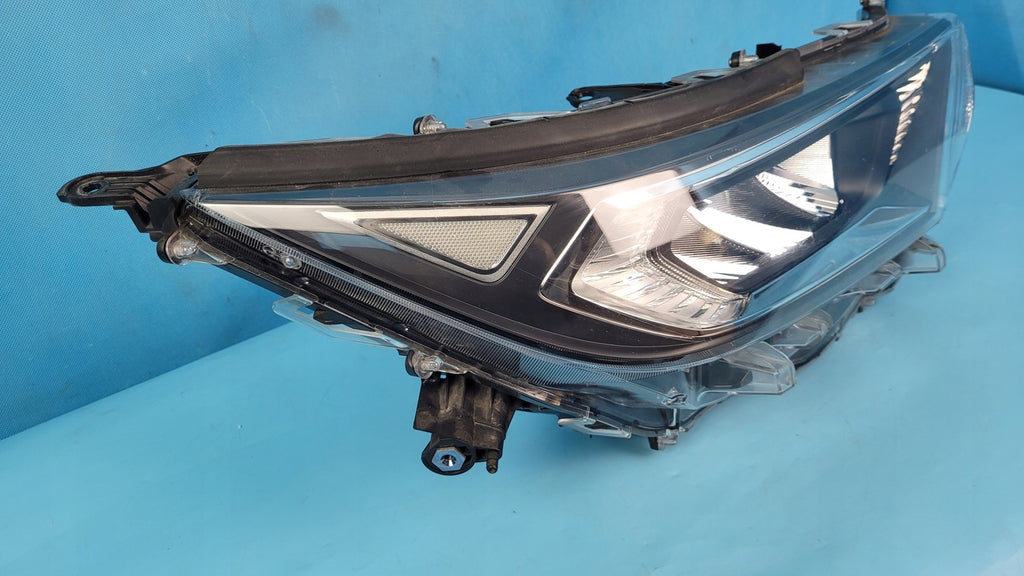 Frontscheinwerfer Toyota V 8110A-42840 89908-42020 Rechts Scheinwerfer Headlight SCH7785356263mj