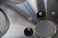 Laden Sie das Bild in den Galerie-Viewer, 1x Alufelge 15 Zoll 7.0" 5x120 41ET Glanz A1244011902 Mercedes-Benz A124 FEL8859987146cl