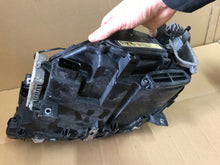 Load image into Gallery viewer, Frontscheinwerfer BMW 7 F01 F02 7182149 Xenon Ein Stück (Rechts oder Links) SCH4993601813sl