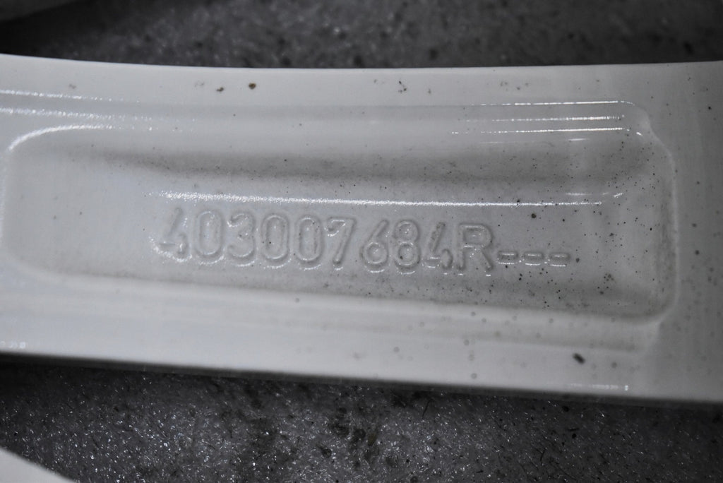 1x Alufelge 16 Zoll 7.0" 4x100 37ET Glanz Silber 403007684R Renault Twingo Iii